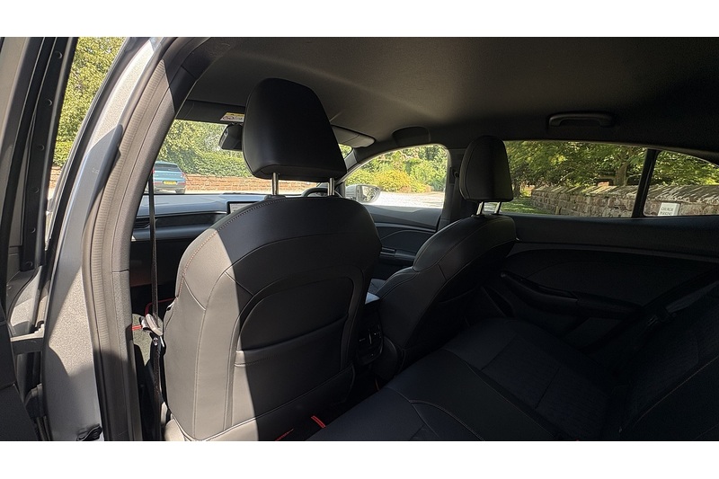 MG 1.5 Hybrid+ Trophy Hatchback 5dr Petrol Hybrid Auto Euro 6 (s/s) (194 ps)