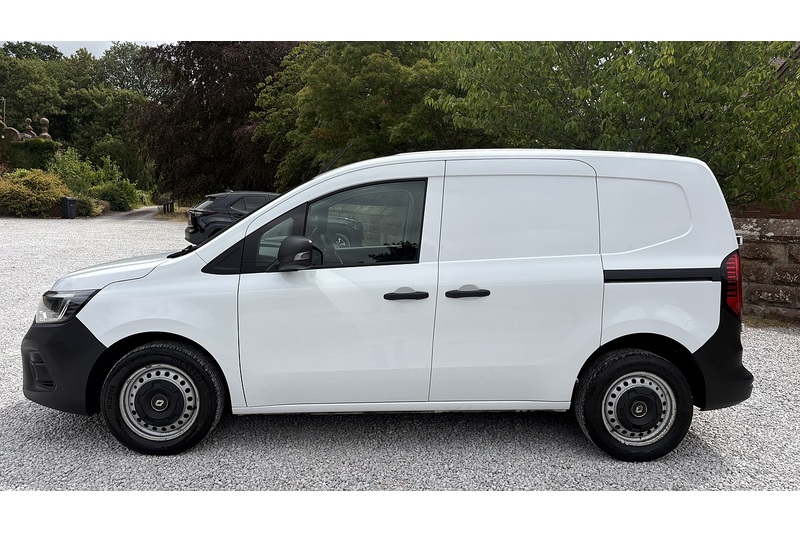 Renault 1.5 dCi Blue ENERGY ML19 Start Panel Van 6dr Diesel Manual MWB Euro 6 (s/s) (95 ps)