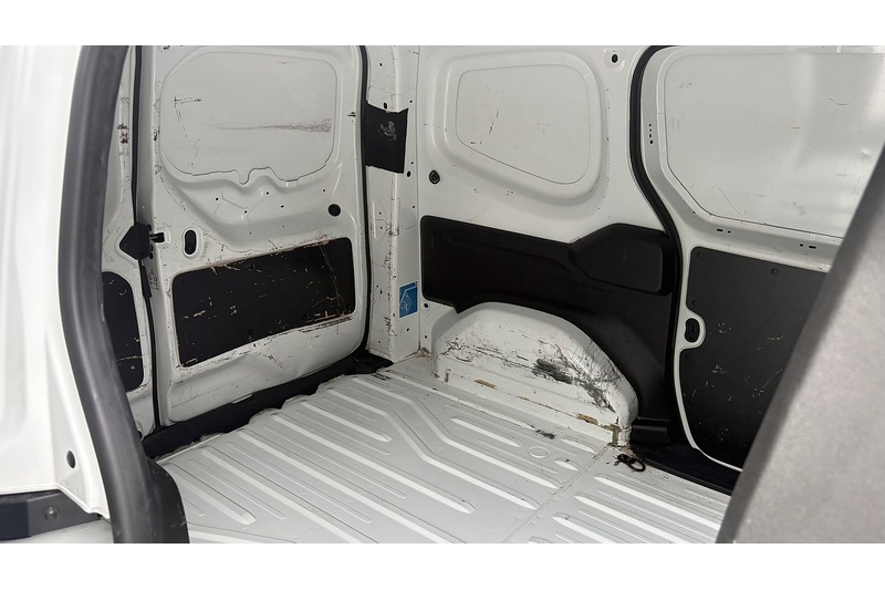 Renault 1.5 dCi Blue ENERGY ML19 Start Panel Van 6dr Diesel Manual MWB Euro 6 (s/s) (95 ps)
