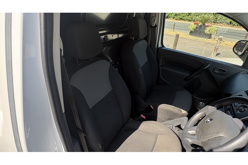 Renault 1.5 dCi ENERGY ML19 Business Panel Van 5dr Diesel Manual MWB Euro 6 (s/s) (95 ps)