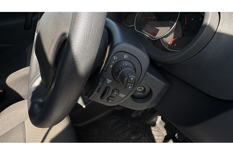 Renault 1.5 dCi ENERGY ML19 Business Panel Van 5dr Diesel Manual MWB Euro 6 (s/s) (95 ps)
