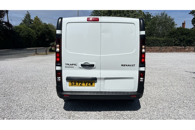 Renault LL30 BLUE BUSINESS PANEL VAN 130 MANUAL DIESEL