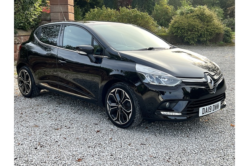 Renault 0.9 TCe Iconic Hatchback 5dr Petrol Manual Euro 6 (s/s) (90 ps)