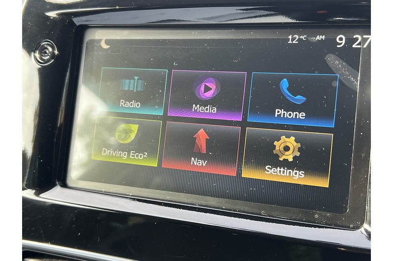 Renault 0.9 TCe Iconic Hatchback 5dr Petrol Manual Euro 6 (s/s) (90 ps)