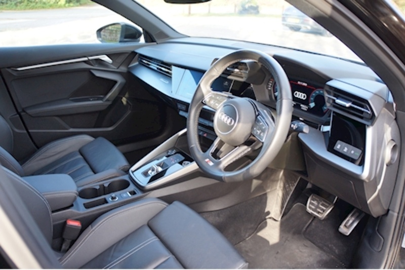 Audi TFSI S line Saloon 1.0 Automatic Petrol