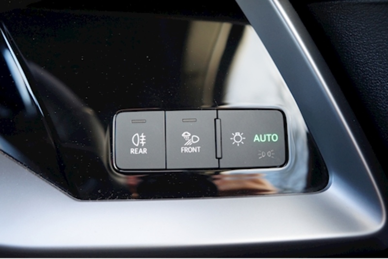 Audi TFSI S line Saloon 1.0 Automatic Petrol