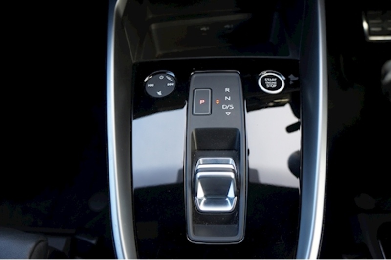 Audi TFSI S line Saloon 1.0 Automatic Petrol