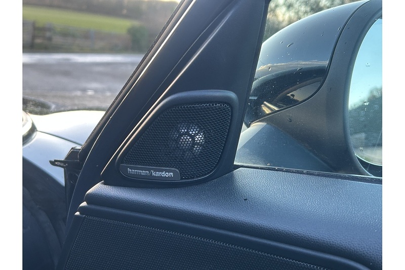 MINI 1.5 7.6kWh Cooper SE SUV 5dr Petrol Plug-in Hybrid Auto ALL4 (s/s) (224 ps)