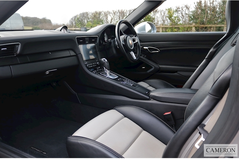 Porsche 991 Targa 4 GTS Gen 2 PDK 3.0 2dr Convertible Automatic Petrol