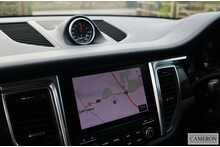 Porsche 3.0T V6 GTS 3.0 5dr SUV Automatic Petrol