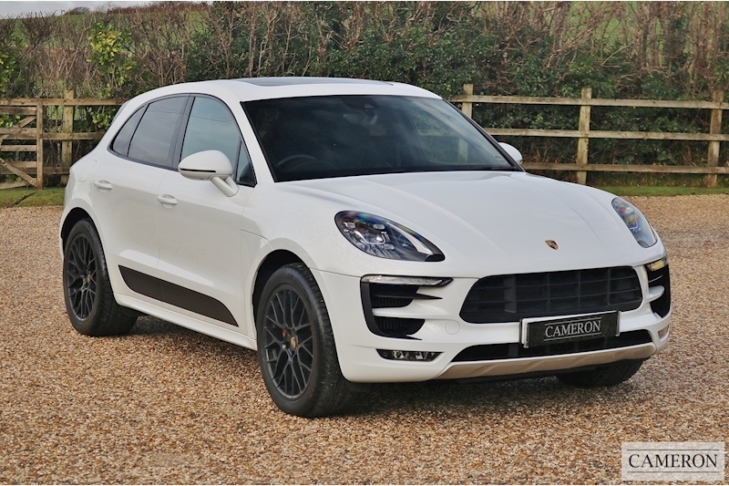 Porsche 3.0T V6 GTS 3.0 5dr SUV Automatic Petrol