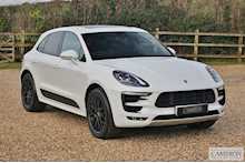Porsche 3.0T V6 GTS 3.0 5dr SUV Automatic Petrol