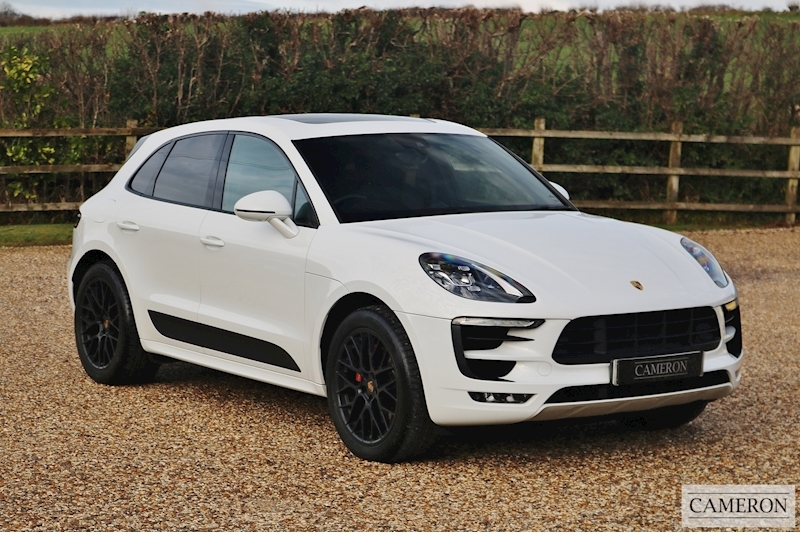 Porsche 3.0T V6 GTS 3.0 5dr SUV Automatic Petrol