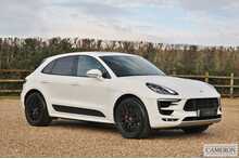 Porsche 3.0T V6 GTS 3.0 5dr SUV Automatic Petrol