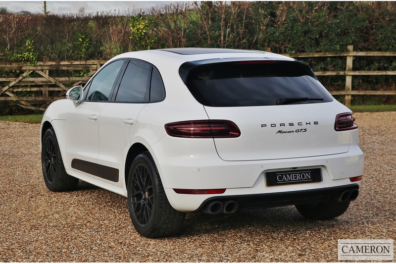 Porsche 3.0T V6 GTS 3.0 5dr SUV Automatic Petrol