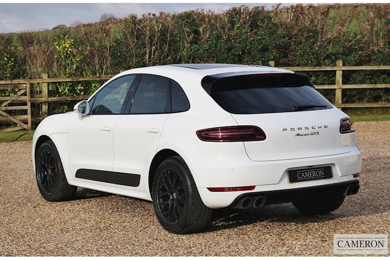 Porsche 3.0T V6 GTS 3.0 5dr SUV Automatic Petrol