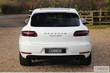 Porsche 3.0T V6 GTS 3.0 5dr SUV Automatic Petrol