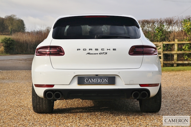 Porsche 3.0T V6 GTS 3.0 5dr SUV Automatic Petrol