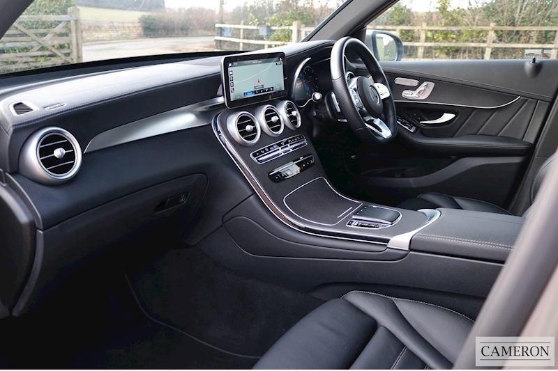 Mercedes-Benz 2.0 GLC300d AMG Line (Premium Plus) SUV 5dr Diesel G-Tronic+ 4MATIC Euro 6 (s/s) (245 ps)