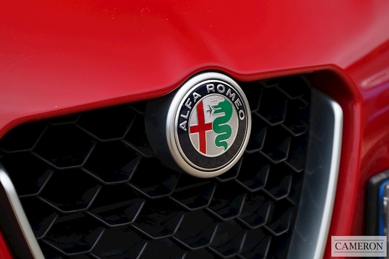 Alfa Romeo 2.2 TD Speciale 2.2 4dr Saloon Automatic Diesel