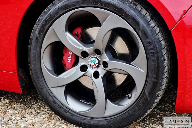 Alfa Romeo 2.2 TD Speciale 2.2 4dr Saloon Automatic Diesel