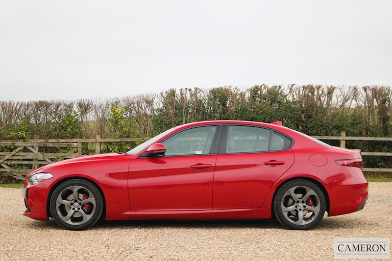 Alfa Romeo 2.2 TD Speciale 2.2 4dr Saloon Automatic Diesel