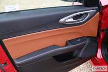 Alfa Romeo 2.2 TD Speciale 2.2 4dr Saloon Automatic Diesel