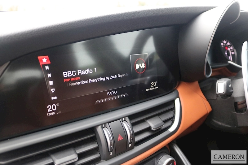 Alfa Romeo 2.2 TD Speciale 2.2 4dr Saloon Automatic Diesel