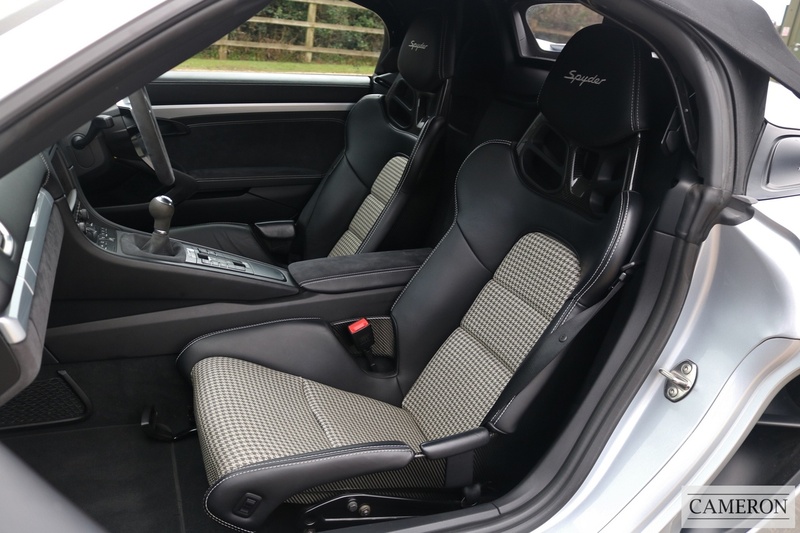 Porsche 981 Spyder 3.8 2dr Convertible Manual Petrol