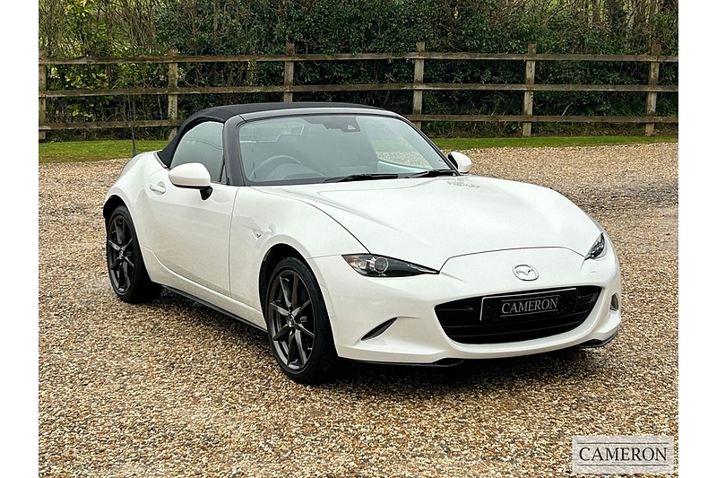 Mazda 2.0 SKYACTIV-G Sport Tech Convertible 2dr Petrol Manual Euro 6 (s/s) (184 ps)