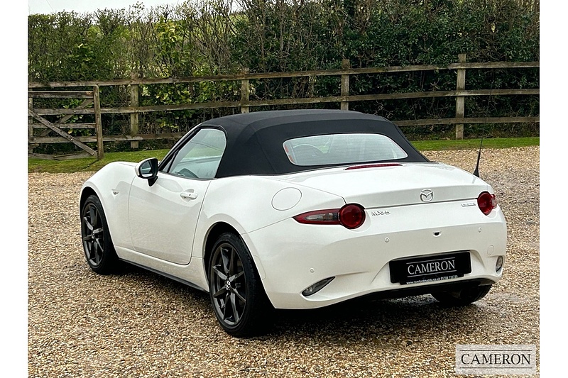 Mazda 2.0 SKYACTIV-G Sport Tech Convertible 2dr Petrol Manual Euro 6 (s/s) (184 ps)