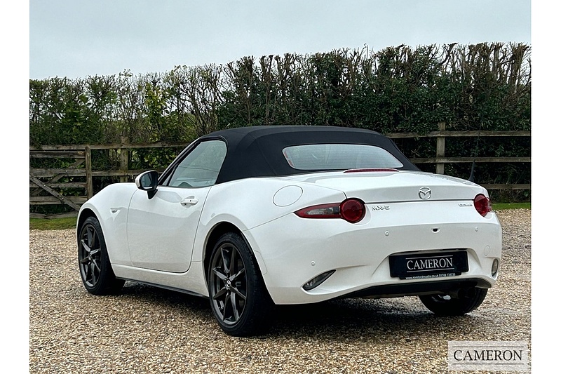 Mazda 2.0 SKYACTIV-G Sport Tech Convertible 2dr Petrol Manual Euro 6 (s/s) (184 ps)