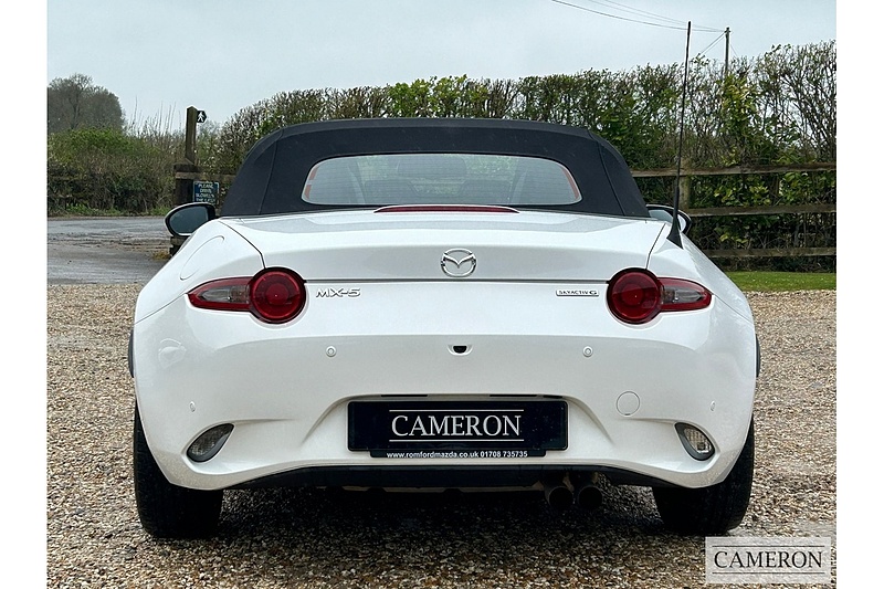 Mazda 2.0 SKYACTIV-G Sport Tech Convertible 2dr Petrol Manual Euro 6 (s/s) (184 ps)