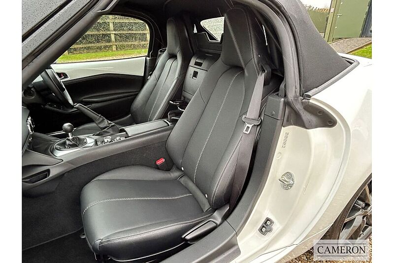 Mazda 2.0 SKYACTIV-G Sport Tech Convertible 2dr Petrol Manual Euro 6 (s/s) (184 ps)