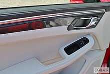 Porsche 3.0T V6 GTS 3.0 5dr SUV Automatic Petrol