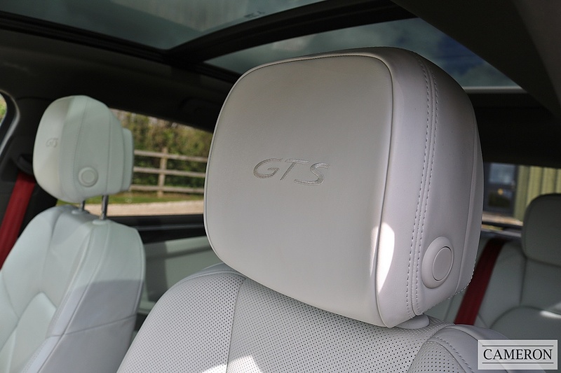 Porsche 3.0T V6 GTS 3.0 5dr SUV Automatic Petrol