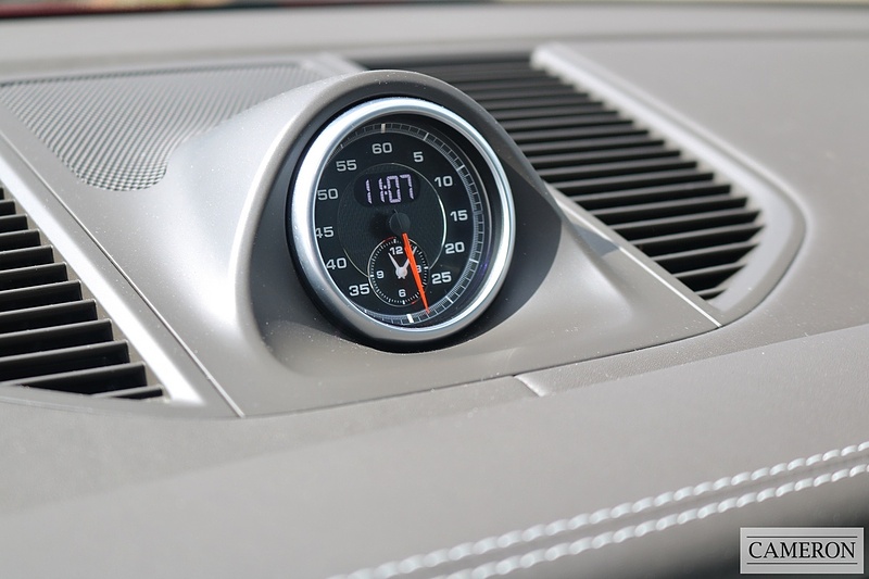 Porsche 3.0T V6 GTS 3.0 5dr SUV Automatic Petrol