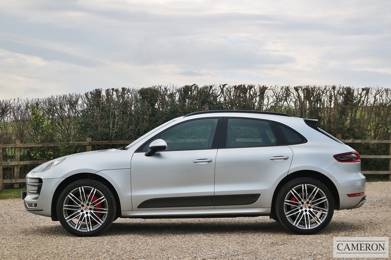 Porsche 3.6T V6 Turbo 3.6 5dr SUV Automatic Petrol