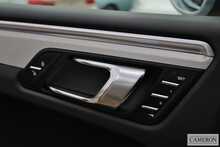 Porsche 3.6T V6 Turbo 3.6 5dr SUV Automatic Petrol