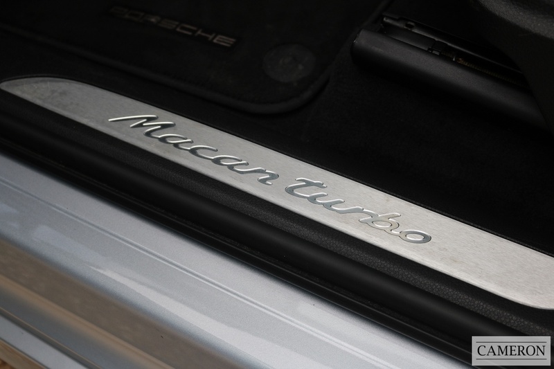 Porsche 3.6T V6 Turbo 3.6 5dr SUV Automatic Petrol