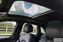 Porsche 3.6T V6 Turbo 3.6 5dr SUV Automatic Petrol