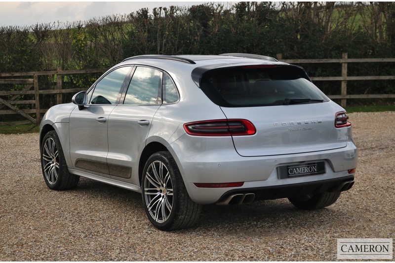Porsche 3.6T V6 Turbo 3.6 5dr SUV Automatic Petrol