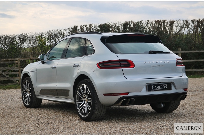 Porsche 3.6T V6 Turbo 3.6 5dr SUV Automatic Petrol