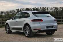Porsche 3.6T V6 Turbo 3.6 5dr SUV Automatic Petrol