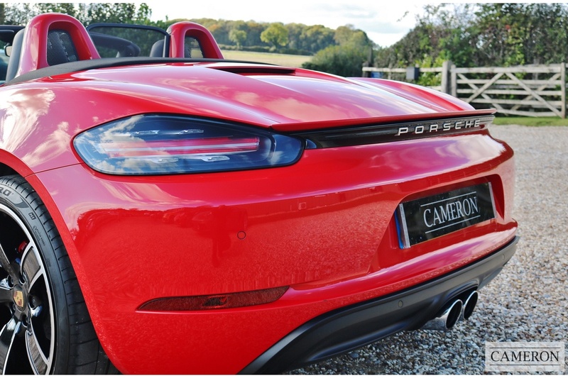 Porsche 2.5T S Manual 2.5 2dr Convertible Manual Petrol