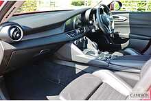 Alfa Romeo 2.0T Veloce 4dr Saloon Automatic Petrol