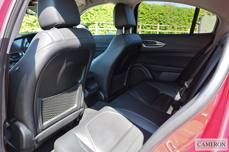 Alfa Romeo 2.0T Veloce 4dr Saloon Automatic Petrol