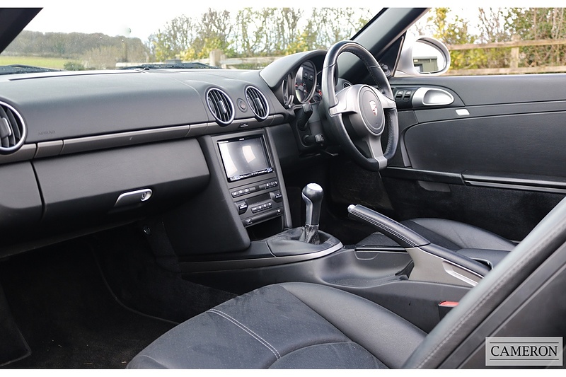 Porsche 987 2.9 Gen 2 Manual 2.9 2dr Convertible Manual Petrol