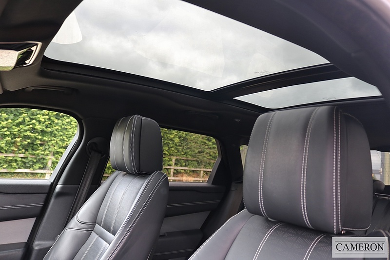 Land Rover 3.0 D300 R-Dynamic HSE SUV 5dr Diesel Auto 4WD Euro 6 (s/s) (300 ps)