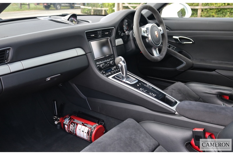 Porsche 911 991 GT3 Clubsport 3.8 2dr Coupe Automatic Petrol